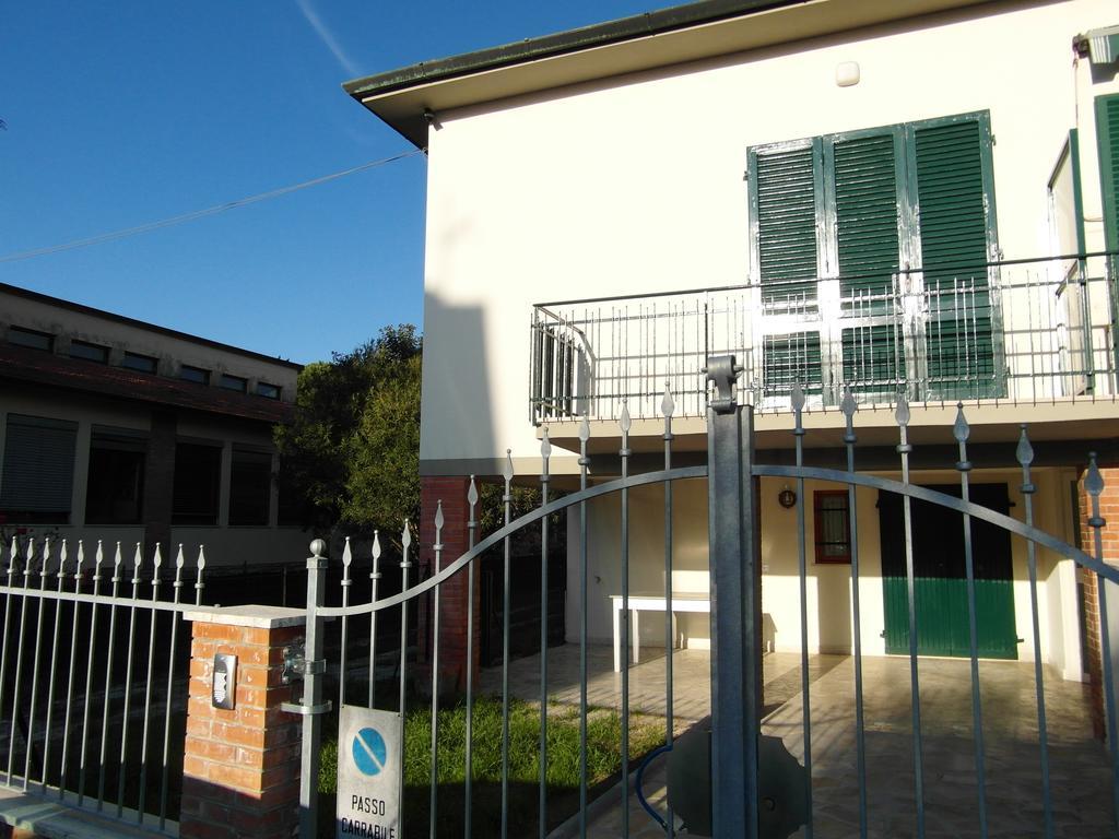 La Casa Di Nila Apartment Pisa Exterior foto